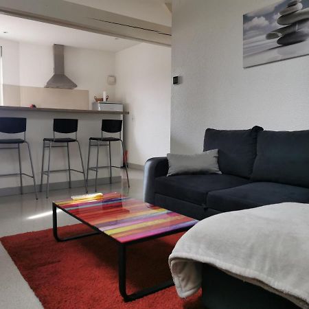 Périgueux Appartement A 2 Minutes Du Centre Ville Avec Climatisation מראה חיצוני תמונה