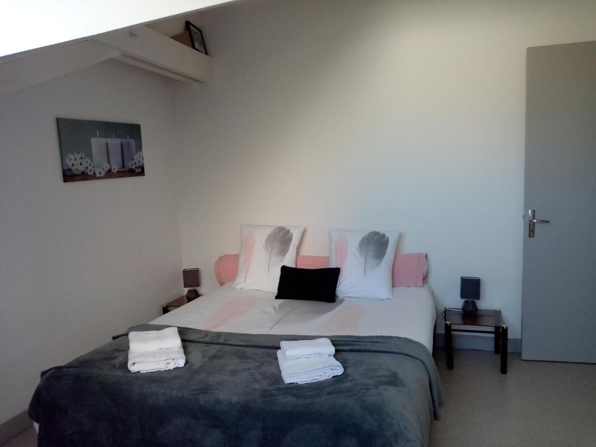 Périgueux Appartement A 2 Minutes Du Centre Ville Avec Climatisation מראה חיצוני תמונה