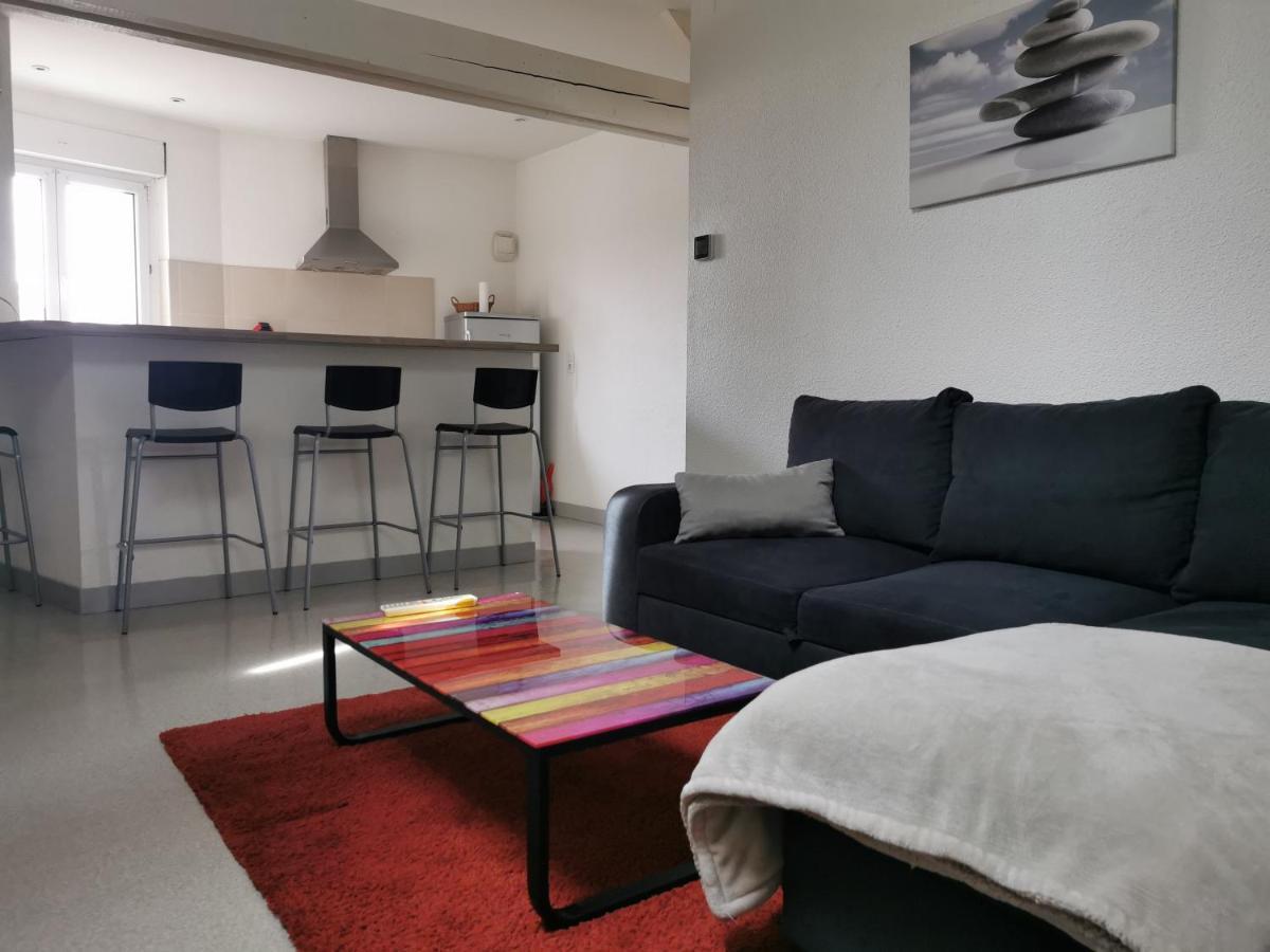 Périgueux Appartement A 2 Minutes Du Centre Ville Avec Climatisation מראה חיצוני תמונה